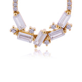 Gold Anhänger Detail mit Zirkonia Steinen