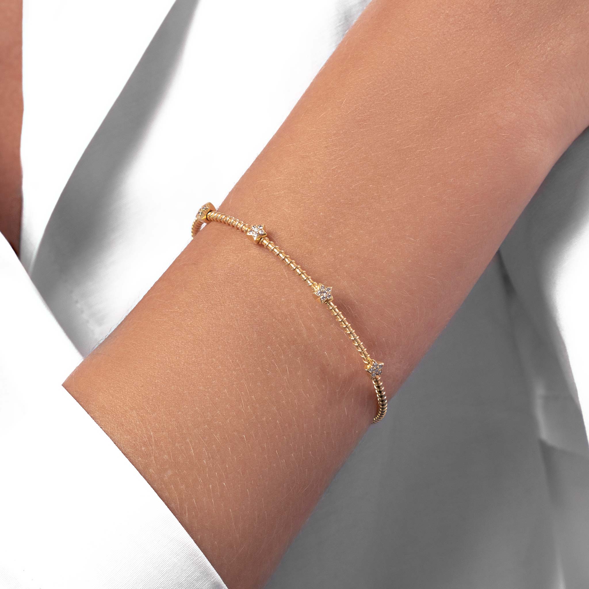 Armreif für Damen online kaufen | Armreif Gold | mintmetal.com