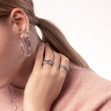 Moderner Silberring 925 am Finger getragen – Statement Ring „Bold“