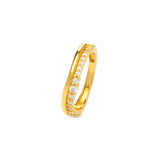 Detail Zirkonia Ring 925 Silber – funkelnde Zirkonia Steine im Wave Design